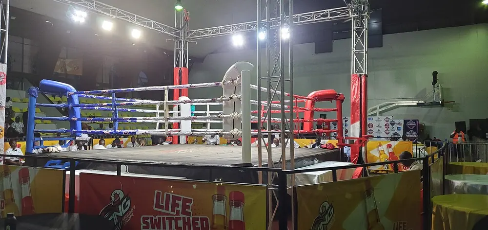 how to bet on boxing in ghana - empty boxing ring