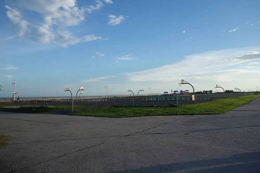 basketball courts in a park