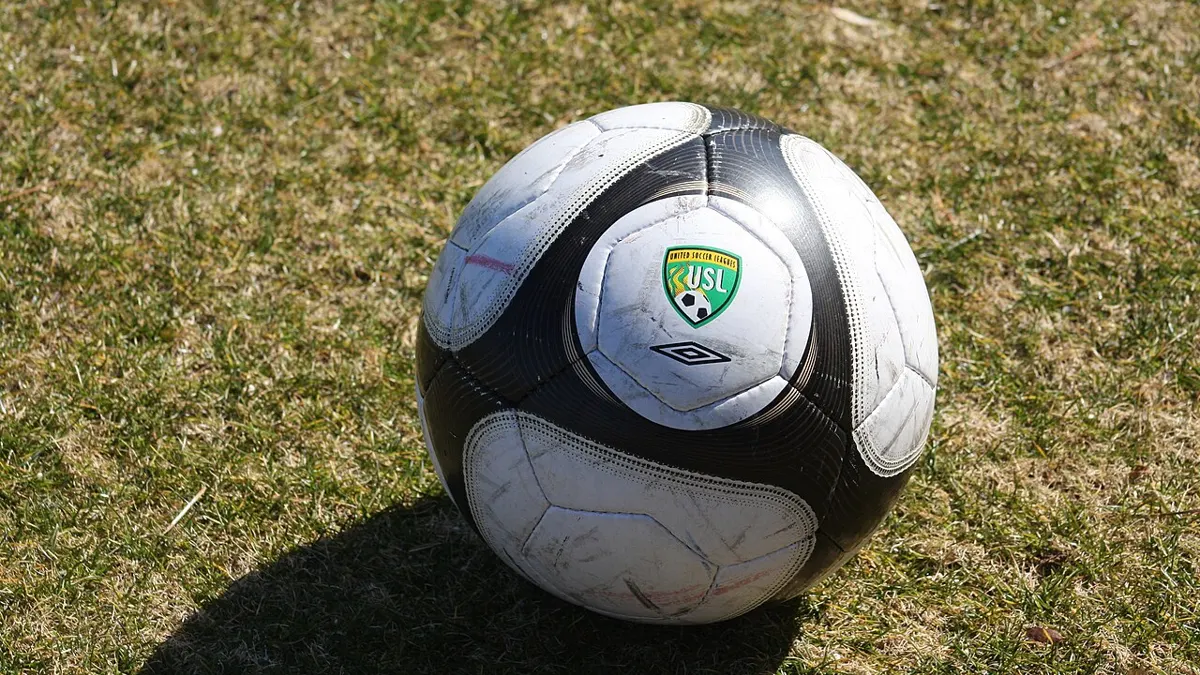 draw no bet explained ghana - football on a pitch