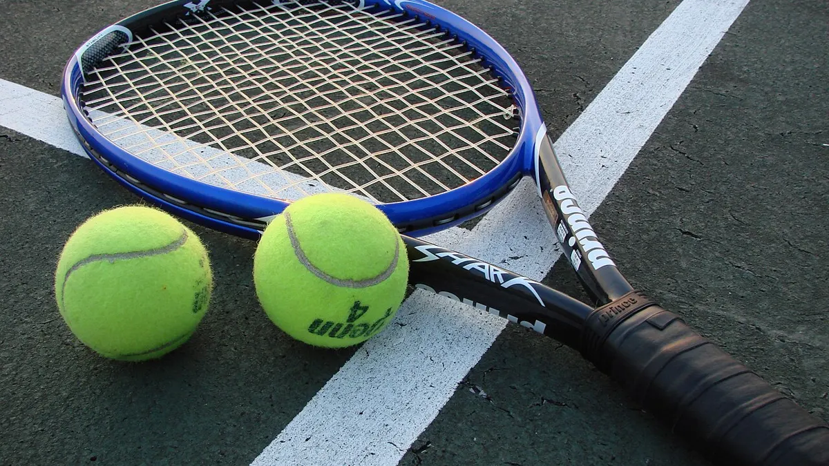 how to bet on wimbledon from ghana - tennis racket and balls